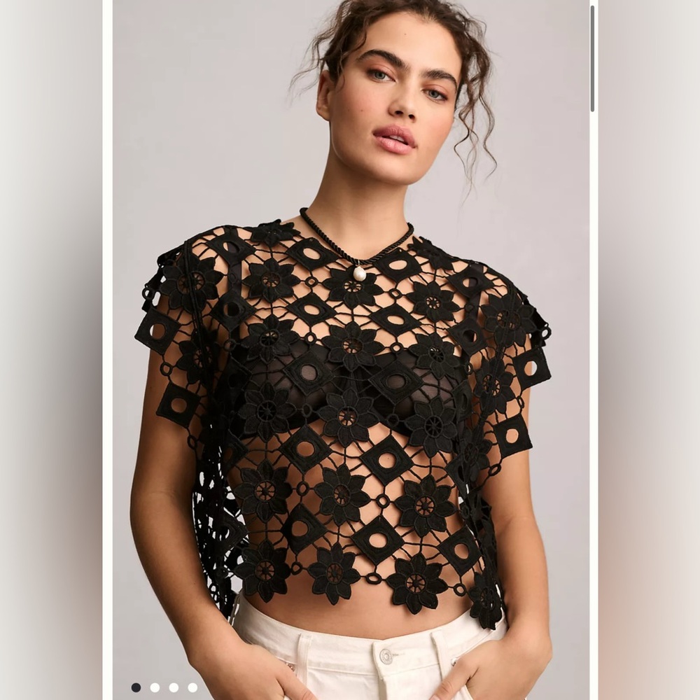 NWT Anthropologie Maeve Black Floral Shell Top
